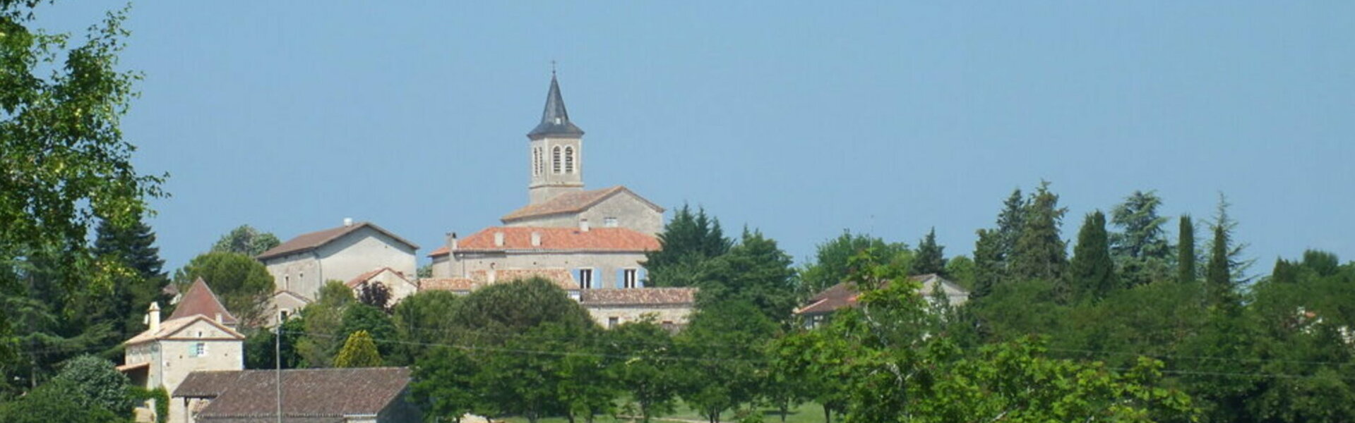 L'église Saint Barthélemy du Montat